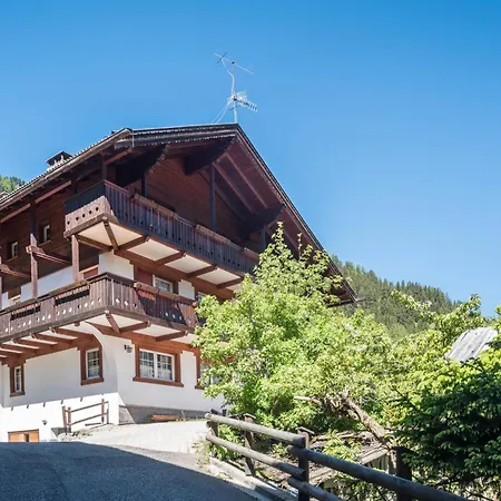 Casa Lorenz 3 Канацеї