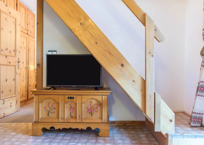 Casa Lorenz 3 Lägenhet Canazei